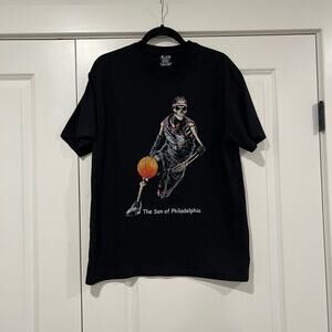 Son of Philadelphia Allen Iverson Graphic T Shirt Black‎ Size Medium